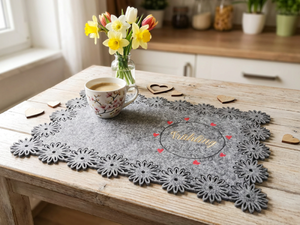 Der Frühling ist da mit Ranke - Vollstick Stickdatei